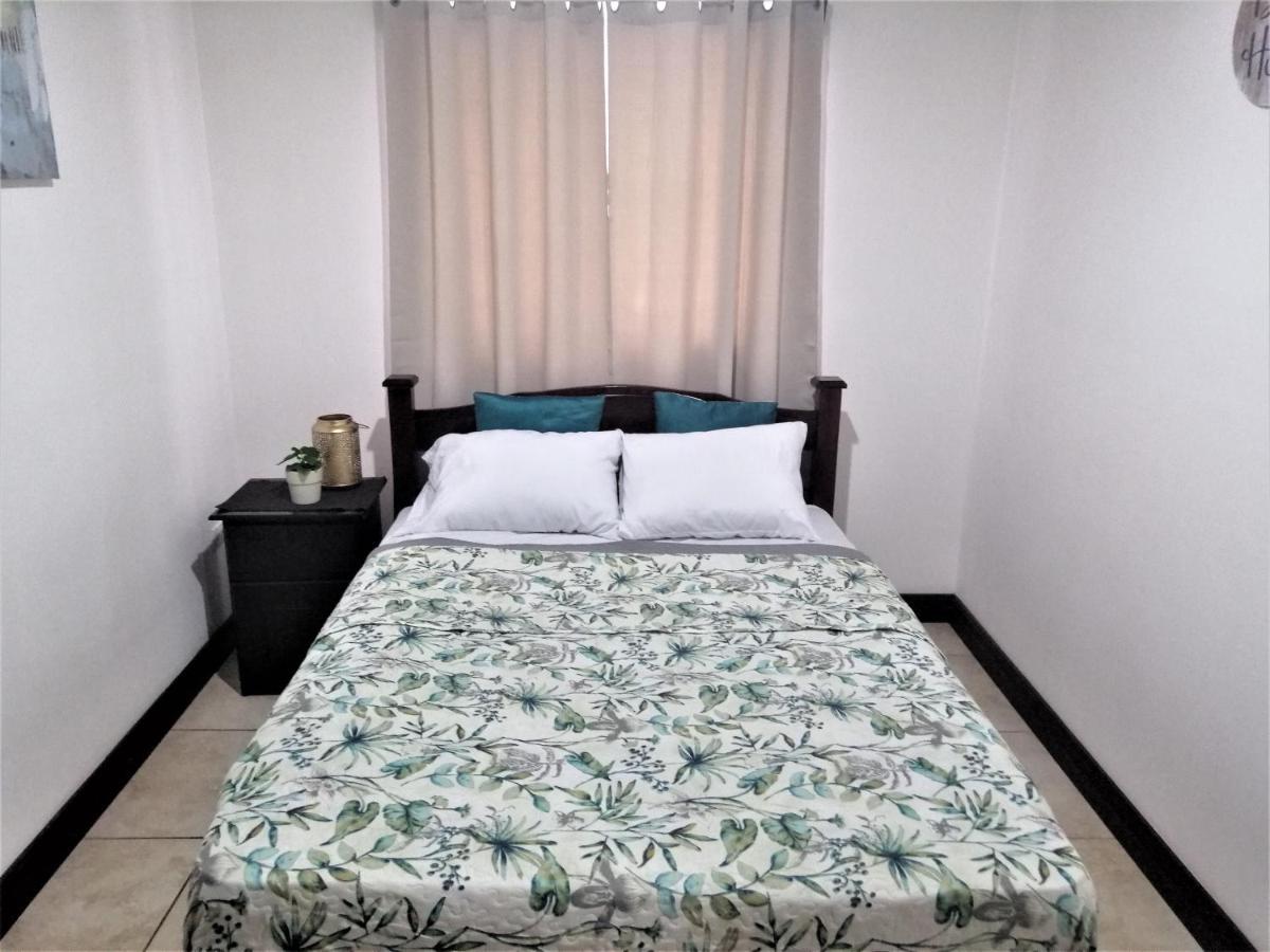 Kubo Private 2 Bedrooms 5 Mins Sjo Airport With Ac